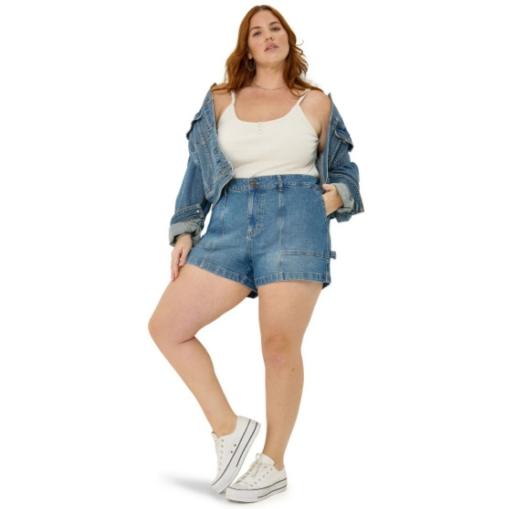 Lee Plus Mid Rise Utility Short